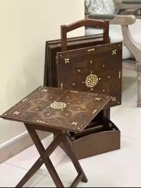 Set of 4 tables with a stand inlaid with natural mother-of-pearl and hand-carved