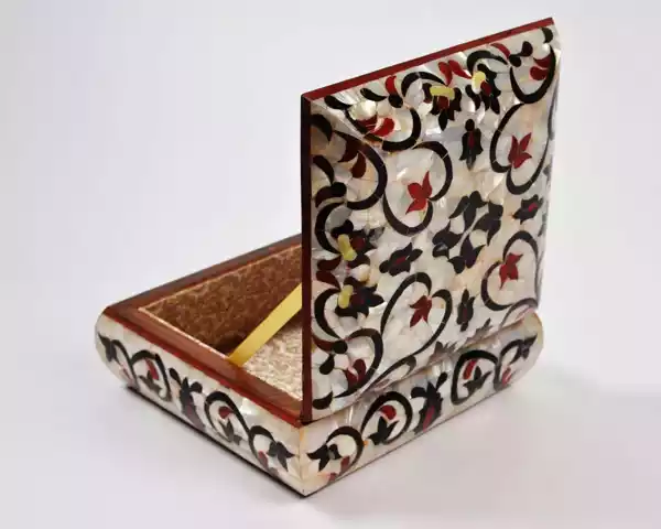 Handmade Jewelry Box made of natural wood and mother of pearl, Accessories box, makeup organizer, home decor, bedroom decor, gifts jewelry