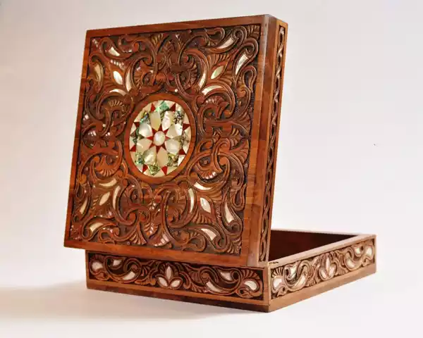 jewelry box Hand engraving in the style of craftsmen from the Fatimid