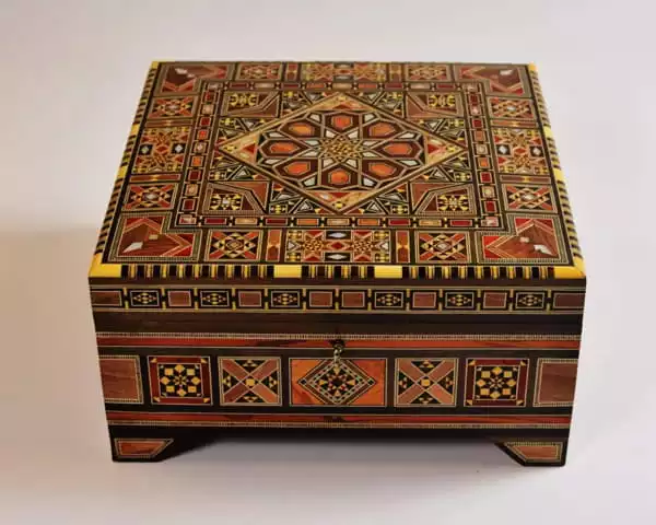 Mosaic Jewelry Box, Square with Key, Handmade, Accessories Box, Makeup Organizer, Home Decor, Bedroom Decor, Gifts