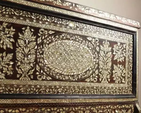 IMG-20230128-WA0139 Handmade antique Damascus mosaic box inlaid with mother-of-pearl