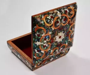 Handmade Jewelry Box made of natural wood and mother of pearl, Accessories box, makeup organizer, home decor, bedroom decor, gifts jewelry