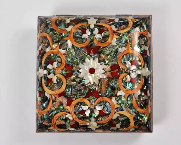 Handmade Jewelry Box made of natural wood and mother of pearl, Accessories box, makeup organizer, home decor, bedroom decor, gifts jewelry