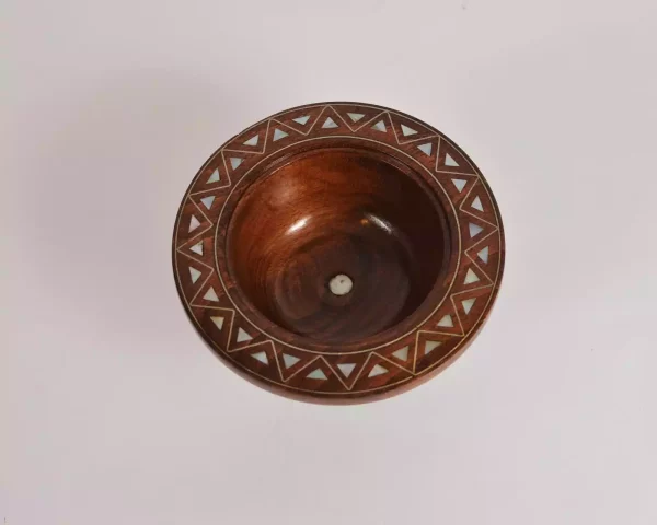 IMG-20240415-WA0017 Damascus serving bowl inlaid with mother-of-pearl