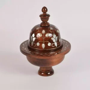 Luxurious wooden tissue box, handmade and inlaid with copper