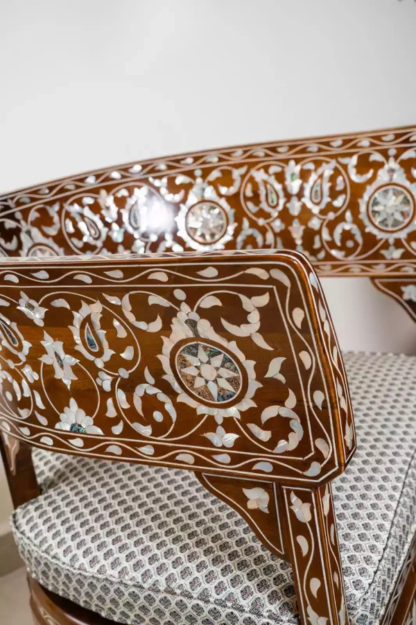 IMG-20240428-WA0017 Damascus corner set with two chairs, a table and mirror inlaid with mother-of-pearl