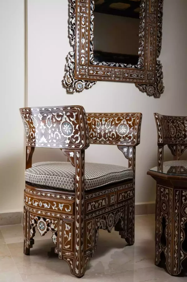 IMG-20240428-WA0020 Damascus corner set with two chairs, a table and mirror inlaid with mother-of-pearl