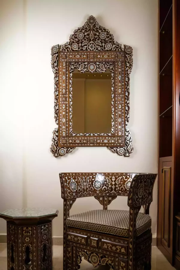 IMG-20240428-WA0022 Damascus corner set with two chairs, a table and mirror inlaid with mother-of-pearl