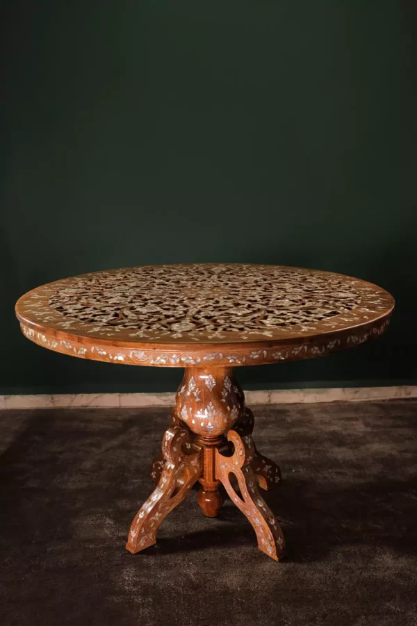 IMG-20240516-WA0016 Round table carved and inlaid with mother-of-pearl