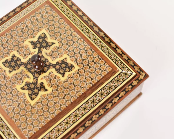 4 Luxurious handmade wooden box inlaid with copper