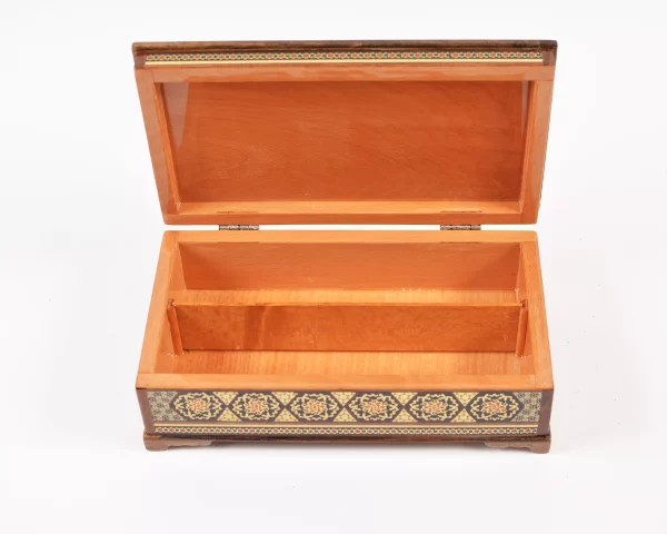 6 Luxurious wooden box, handcrafted and inlaid with copper
