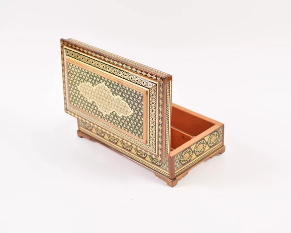 8 Luxurious wooden box, handcrafted and inlaid with copper