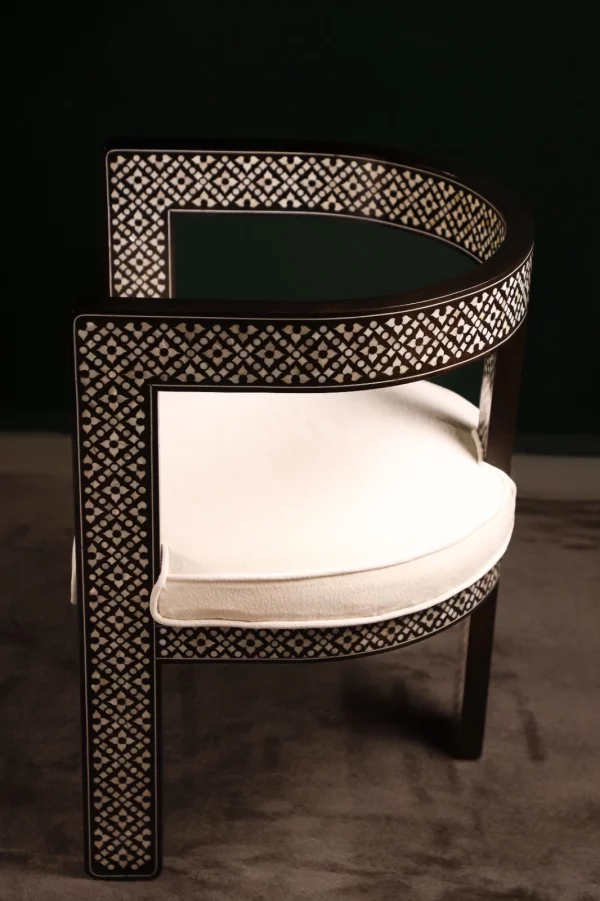 IMG-20250417-WA0049 Handmade black chair set inlaid with natural mother-of-pearl (Diamond)